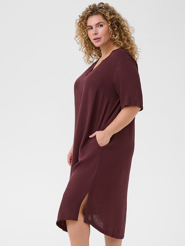 KCMILLE - Plus Size Kjole fra Kaffe Curve