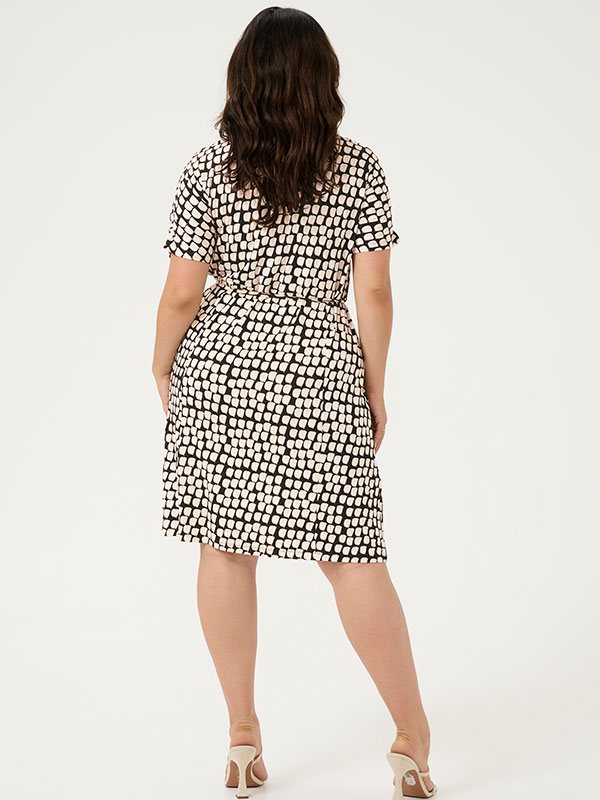 KCMELLA - Plus Size Kjole fra Kaffe Curve