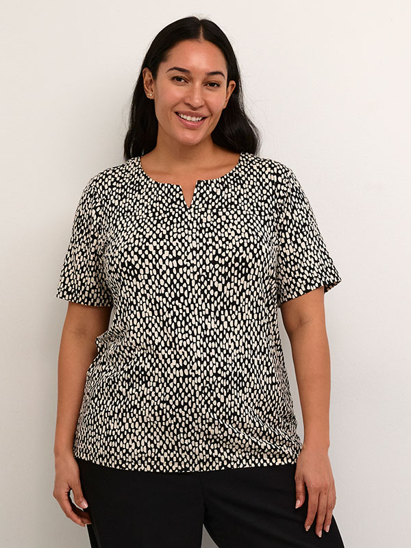 Bluse fra Kaffe Curve