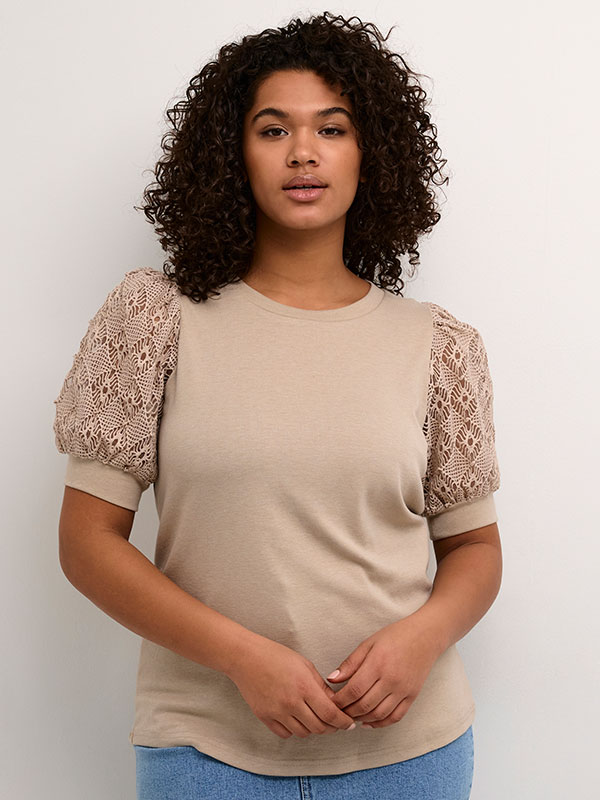 Bluse fra Kaffe Curve