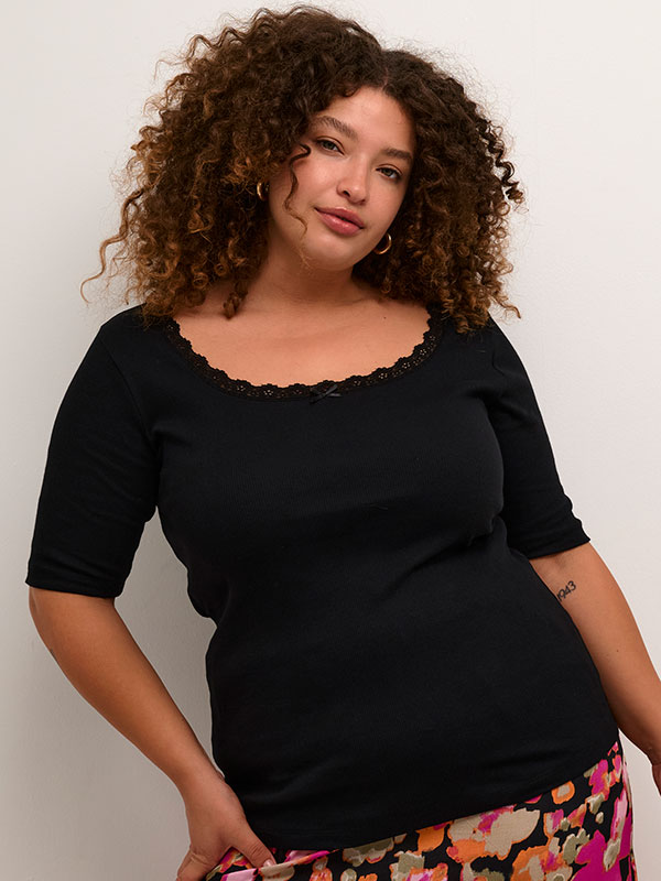 T-shirt fra Kaffe Curve