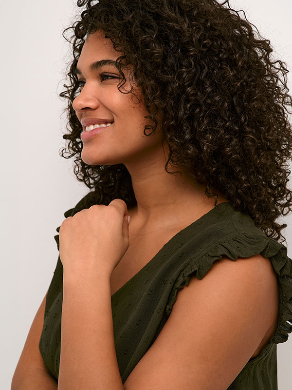 Bluse fra Kaffe Curve