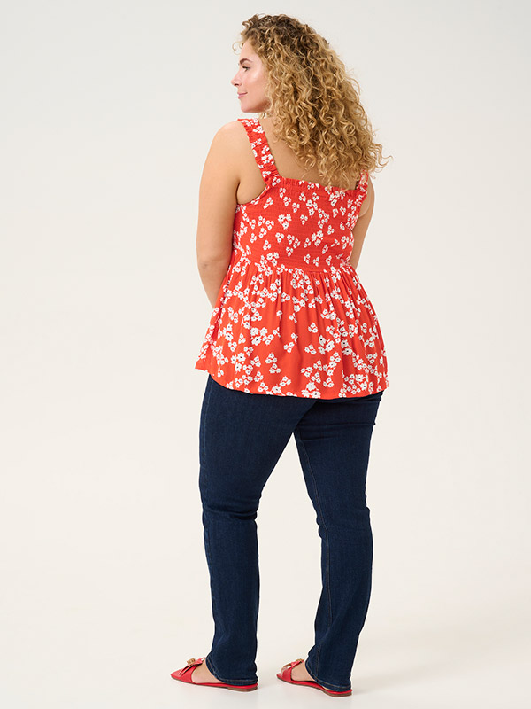 KCAMI - Plus Size Topp fra Kaffe Curve