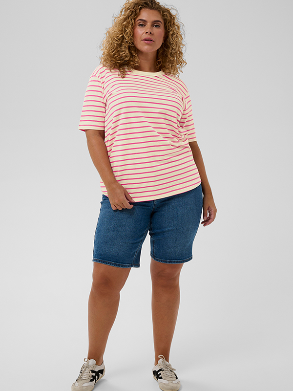 KCWINNI - Plus Size T-skjorte fra Kaffe Curve