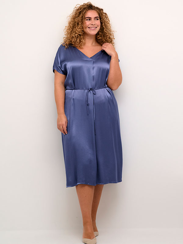 KCKANA - Plus Size Kjole fra Kaffe Curve