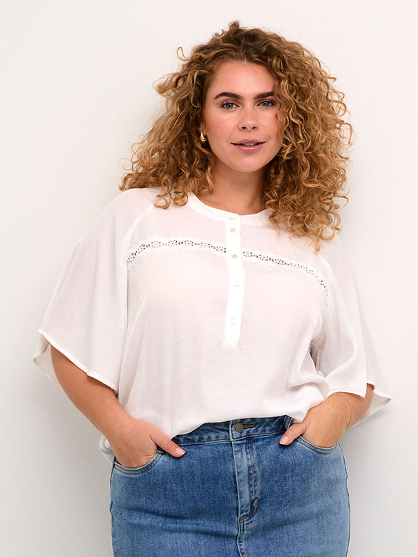 KCTILLA - Plus Size Bluse fra Kaffe Curve