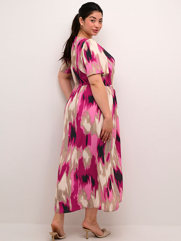 KCALONA - Plus Size Kjole fra Kaffe Curve