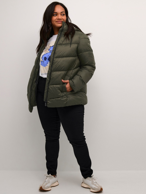 KCSUSANNA - Plus Size Jakke fra Kaffe Curve
