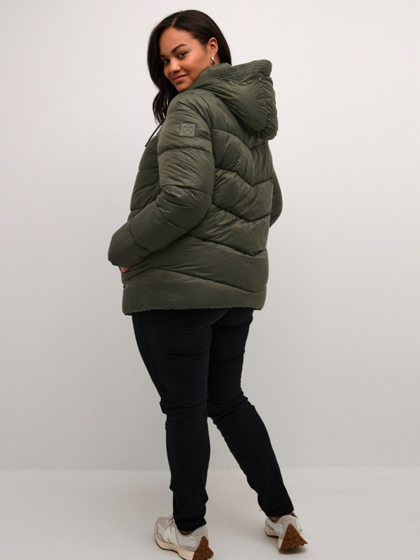 KCSUSANNA - Plus Size Jakke fra Kaffe Curve