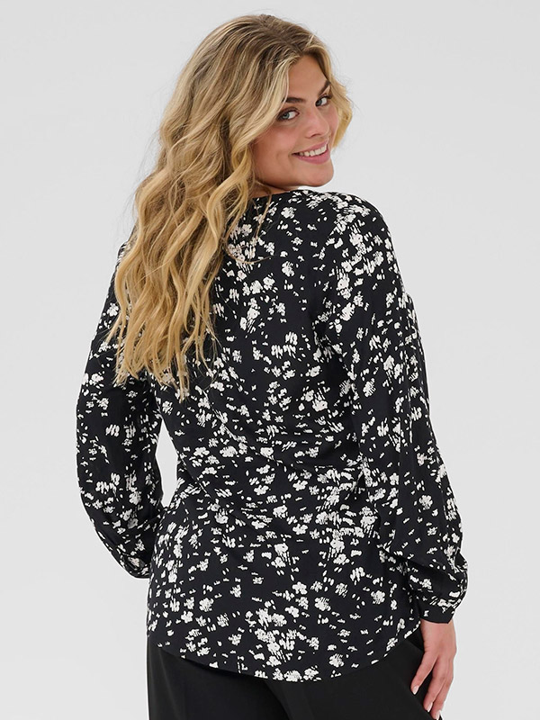 KCBELLA - Plus Size Bluse fra Kaffe Curve