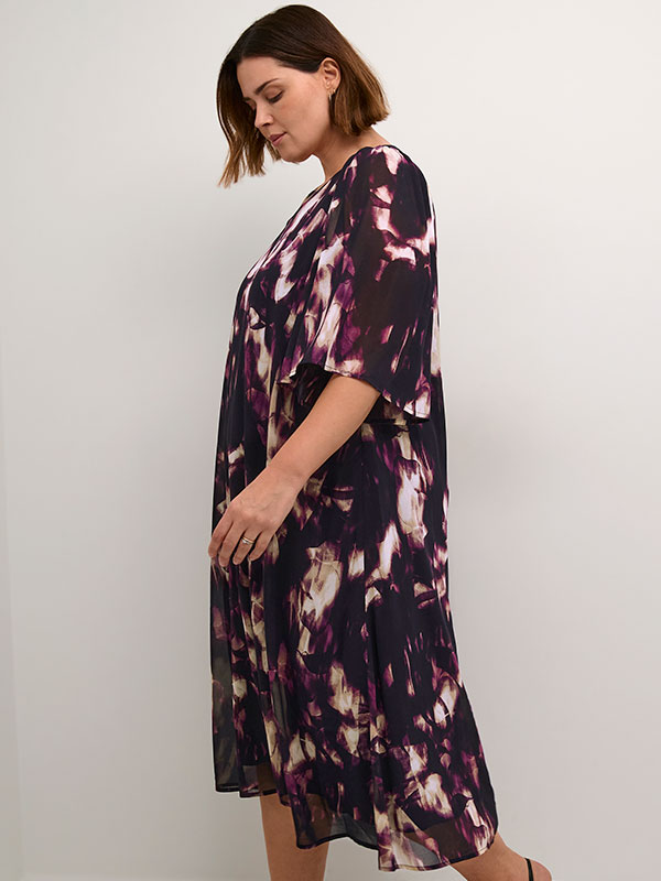 KCNOUR - Plus Size Kjole fra Kaffe Curve