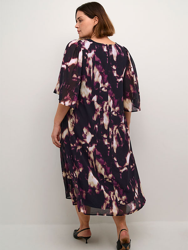 KCNOUR - Plus Size Kjole fra Kaffe Curve