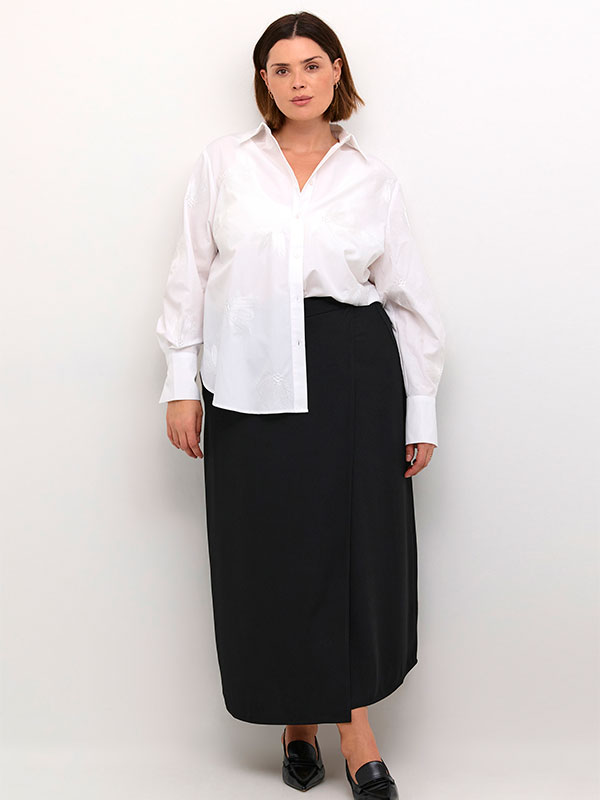 KCELNA - Plus Size Skjorte fra Kaffe Curve