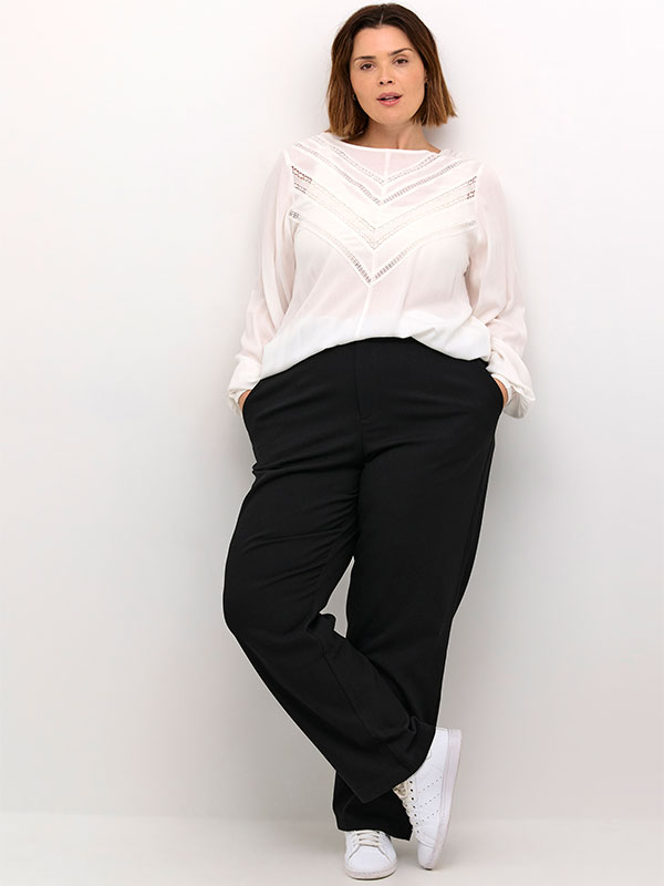 KCELINA - Plus Size Bluse fra Kaffe Curve