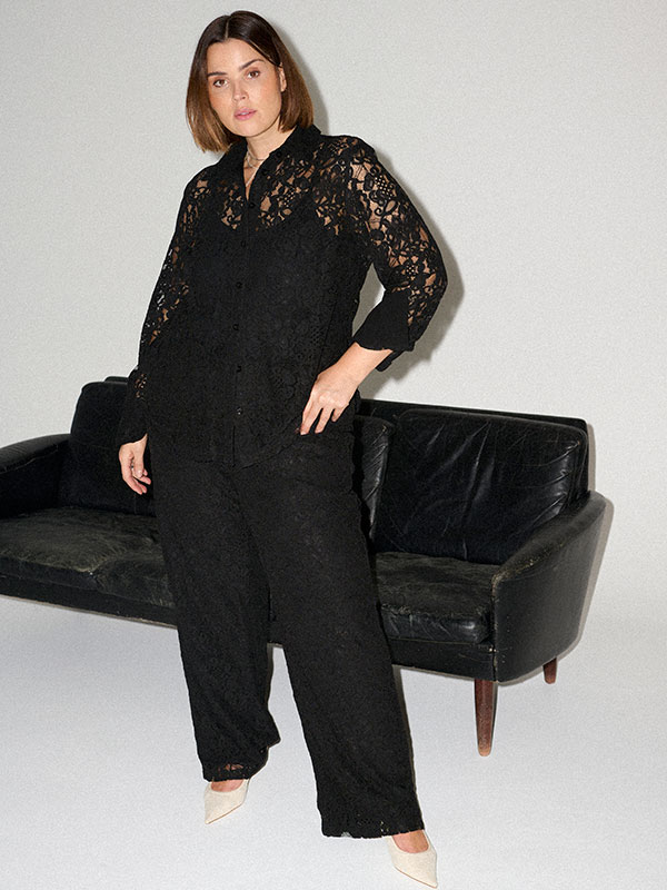 KCNELINA - Plus Size Bukser fra Kaffe Curve