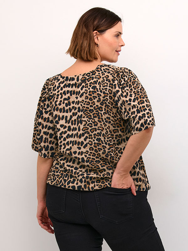 Bluse fra Kaffe Curve