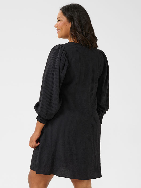 KCLINNA - Plus Size Kjole fra Kaffe Curve