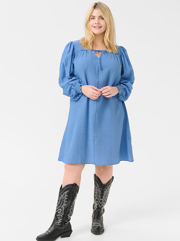 KCLINNA - Plus Size Kjole fra Kaffe Curve