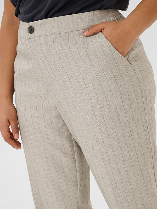 KCKAJA - Plus Size Bukser fra Kaffe Curve