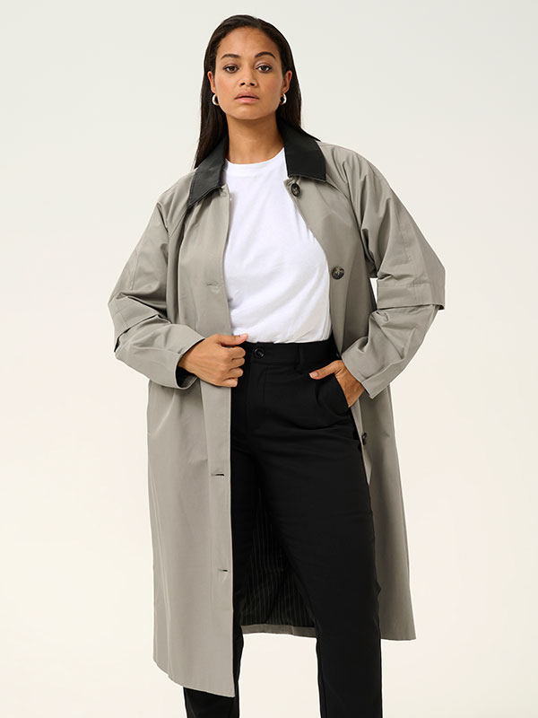KCSANNA - Plus Size Frakk fra Kaffe Curve