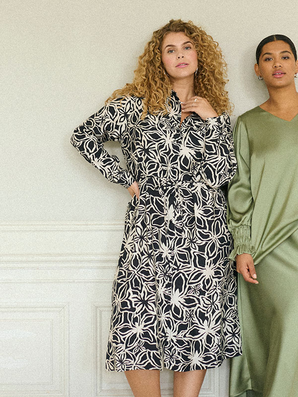 KCHALIAH - Plus Size Kjole fra Kaffe Curve