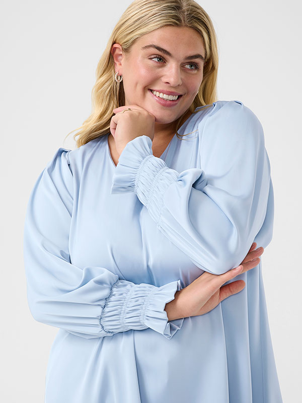 KCHILLA - Plus Size Bluse fra Kaffe Curve