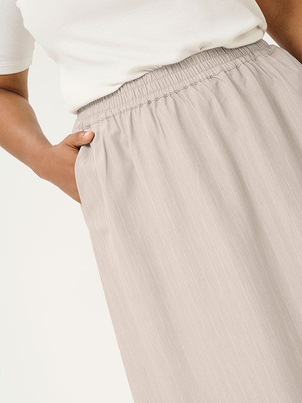 KCESTA - Plus Size Skjørt fra Kaffe Curve