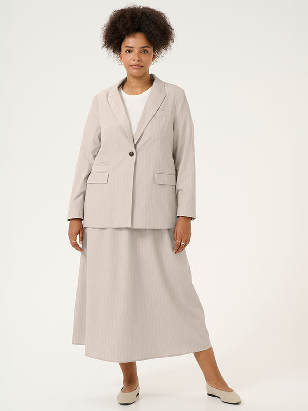 KCESTA - Plus Size Skjørt fra Kaffe Curve