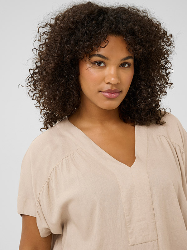 KCMILLE - Plus Size Bluse fra Kaffe Curve
