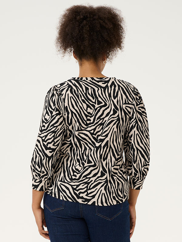 KCIVENA - Plus Size Bluse fra Kaffe Curve