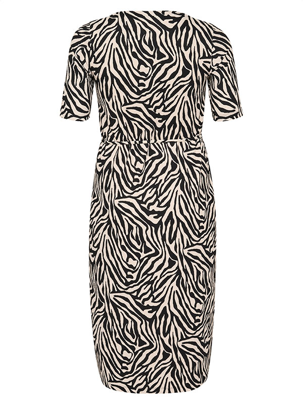 KCIVENA - Plus Size Kjole fra Kaffe Curve
