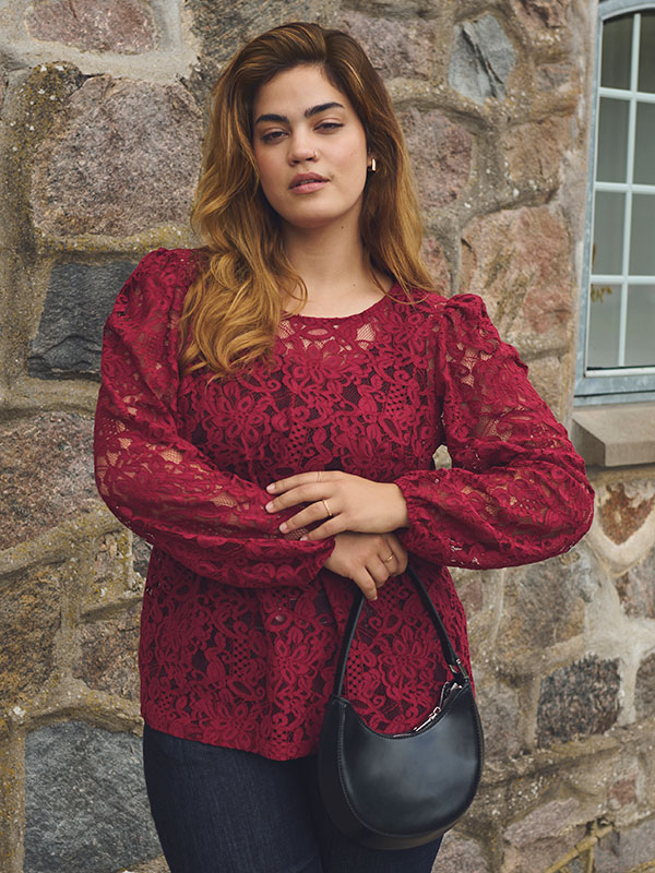 KCLANICA - Plus Size Bluse fra Kaffe Curve