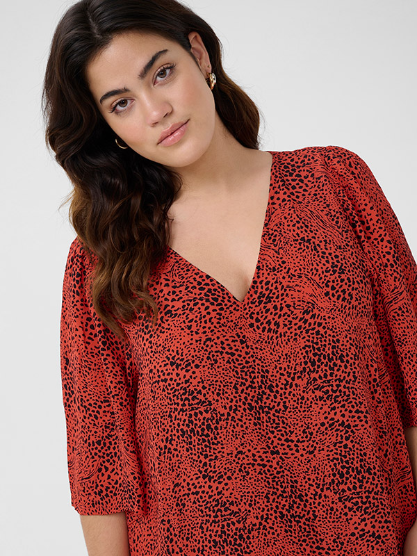 KCALIANA - Plus Size Kjole fra Kaffe Curve