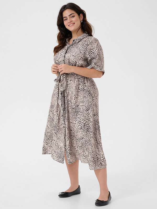 KCDEBRI - Plus Size Kjole fra Kaffe Curve