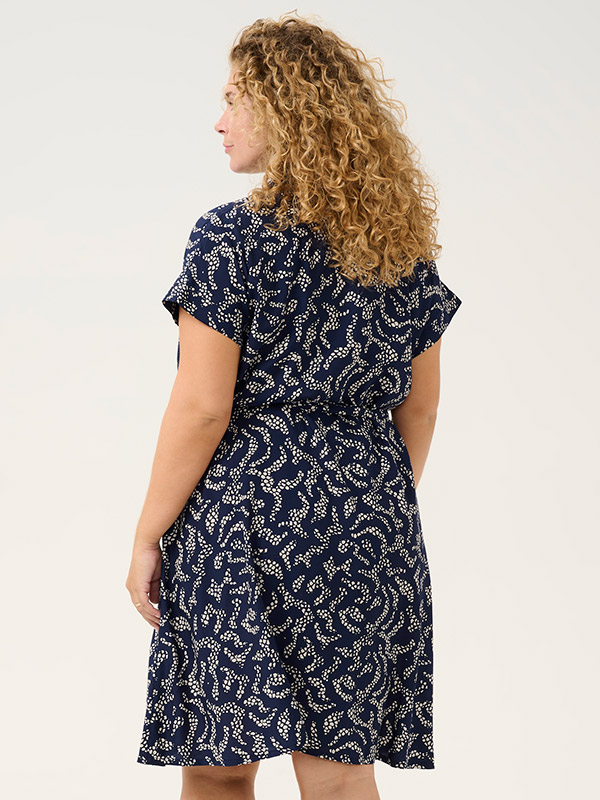 KCBEATE - Plus Size Kjole fra Kaffe Curve