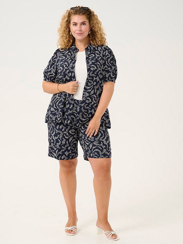 KCBEATE - Plus Size Skjorte fra Kaffe Curve
