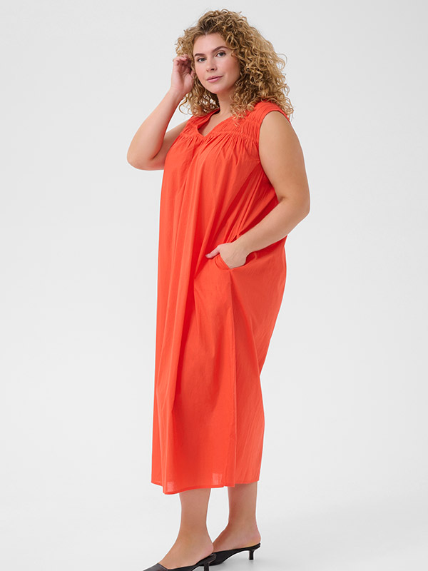 KCTHIA - Plus Size Kjole fra Kaffe Curve