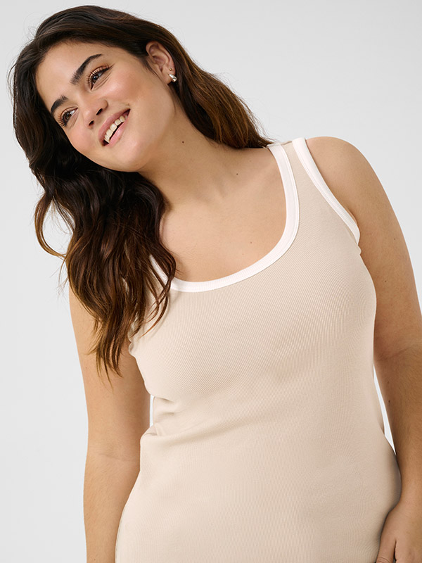 KCCARINA - Plus Size Topp fra Kaffe Curve