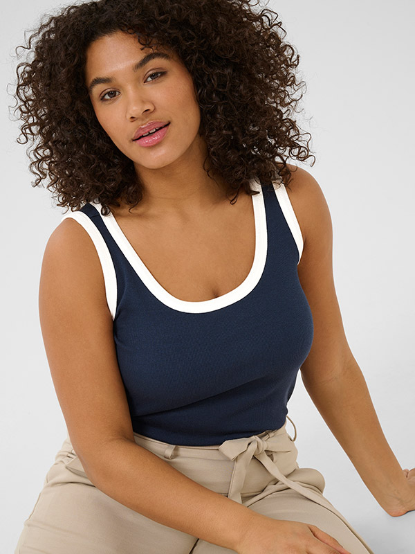 KCCARINA - Plus Size Topp fra Kaffe Curve
