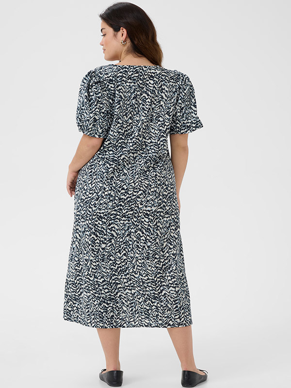 KCRAFIA - Plus Size Kjole fra Kaffe Curve