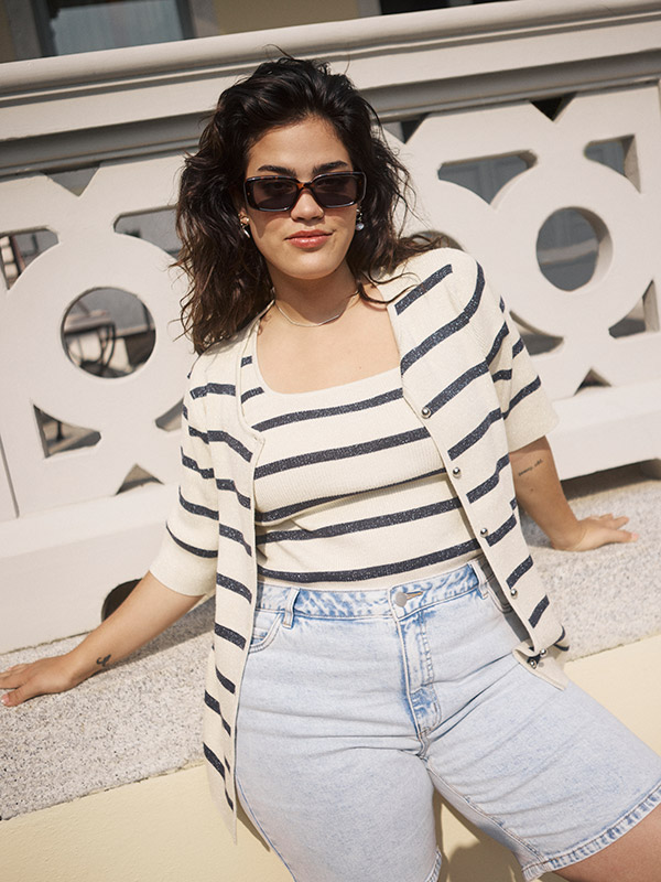 KCMORINA - Plus Size Topp fra Kaffe Curve