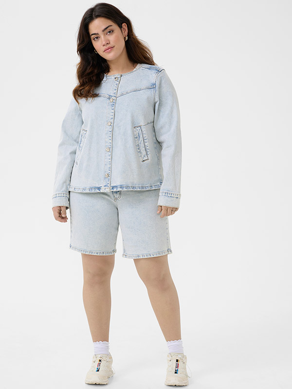 KCMAIA - Plus Size Jakke fra Kaffe Curve