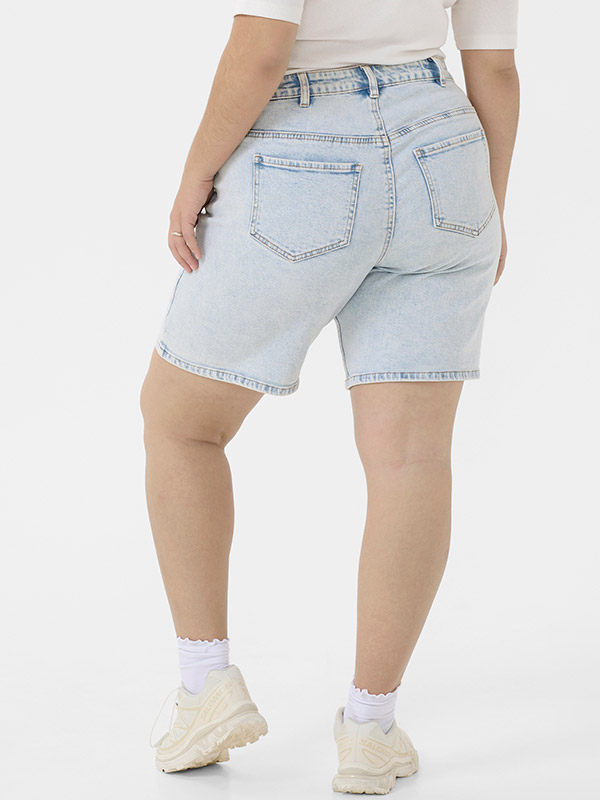 KCMAIA - Plus Size Shorts fra Kaffe Curve