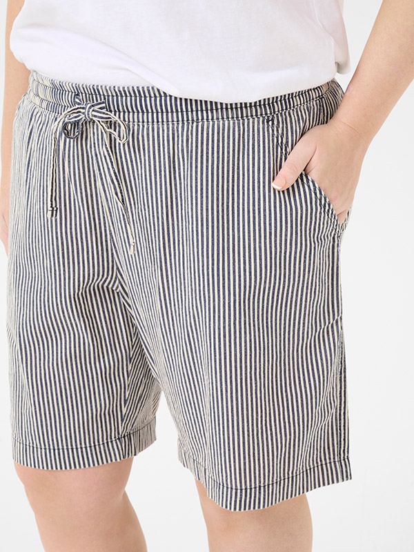KCNANA - Plus Size Shorts fra Kaffe Curve