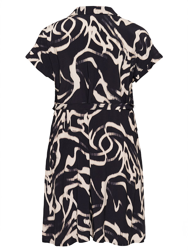 KCMAREN - Plus Size Kjole fra Kaffe Curve