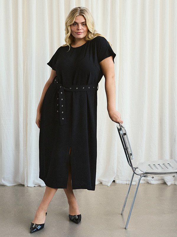 KCTENNA - Plus Size Kjole fra Kaffe Curve