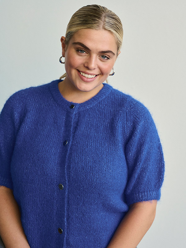 KCEMILIA - Plus Size Cardigan fra Kaffe Curve