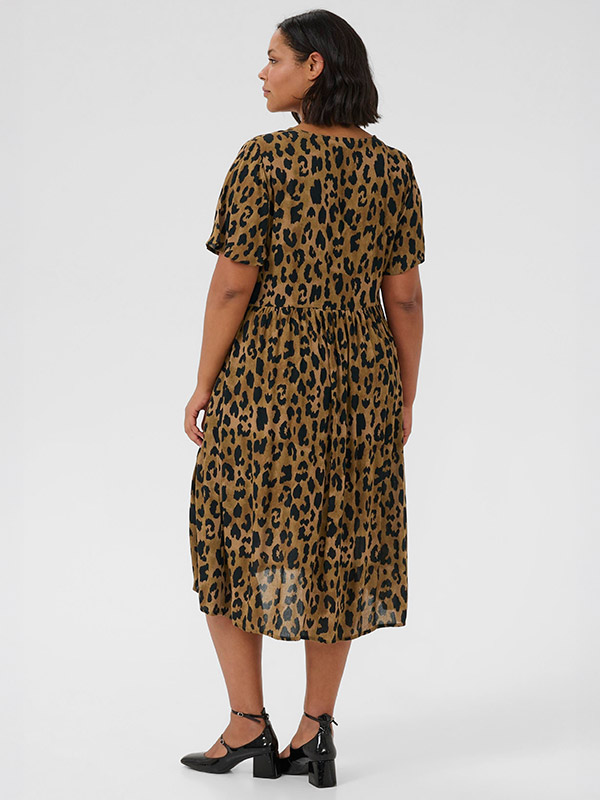 KCMOLLY - Plus Size Kjole fra Kaffe Curve