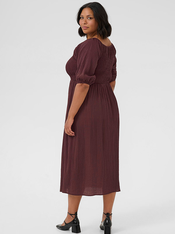 KCLISANA - Plus Size Kjole fra Kaffe Curve