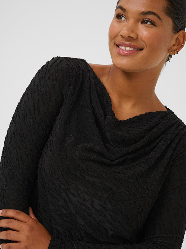 KCZARINA - Plus Size Kjole fra Kaffe Curve